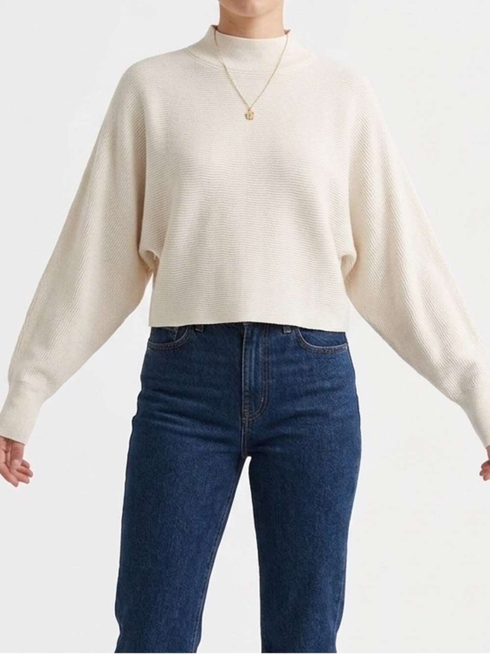 Express Women’s Mock Neck Sweater Size Medium Cream Ribbed Knit Cropped Pullover